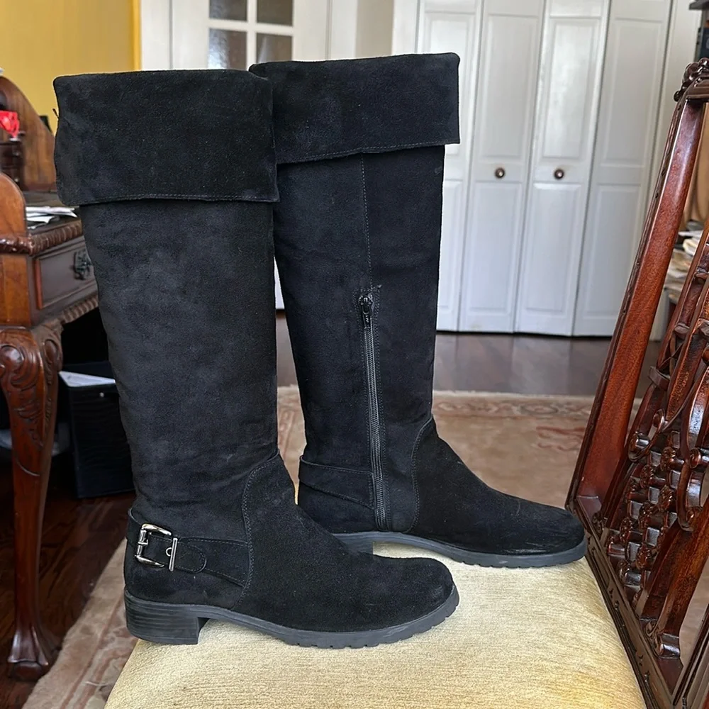 Danielle Italian Suede Over the Knee Flat Riding Boots Black, Size EU40  US 9.5